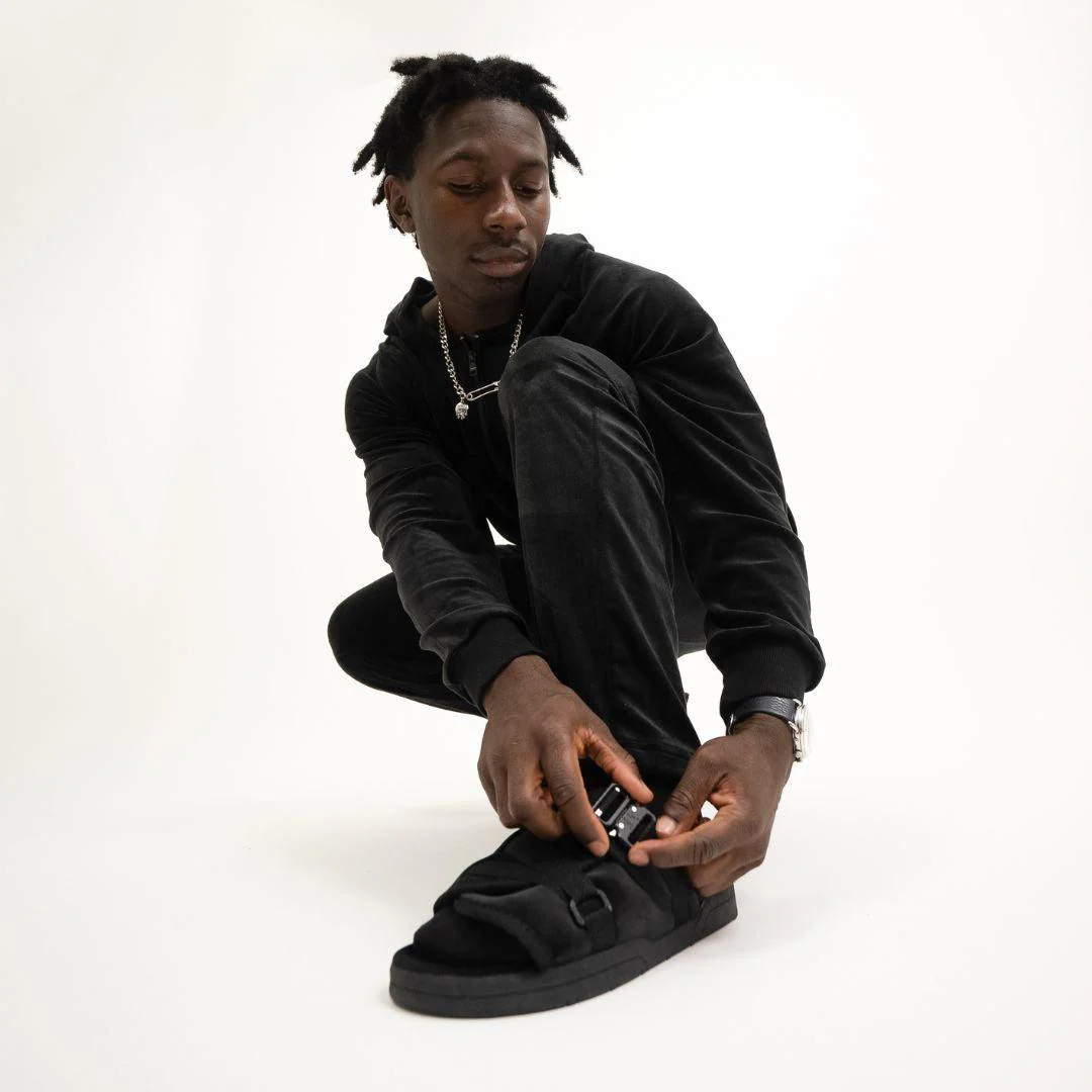 Draco Velour Tracksuit - Black - Image 9